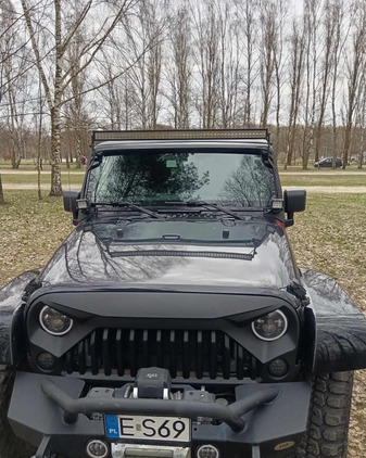 Jeep Wrangler cena 135000 przebieg: 78600, rok produkcji 2013 z Zgierz małe 211